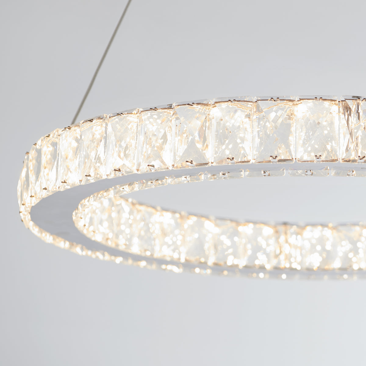 Celebrity LED pendant light