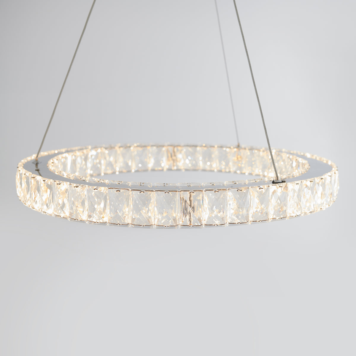 Celebrity LED pendant light