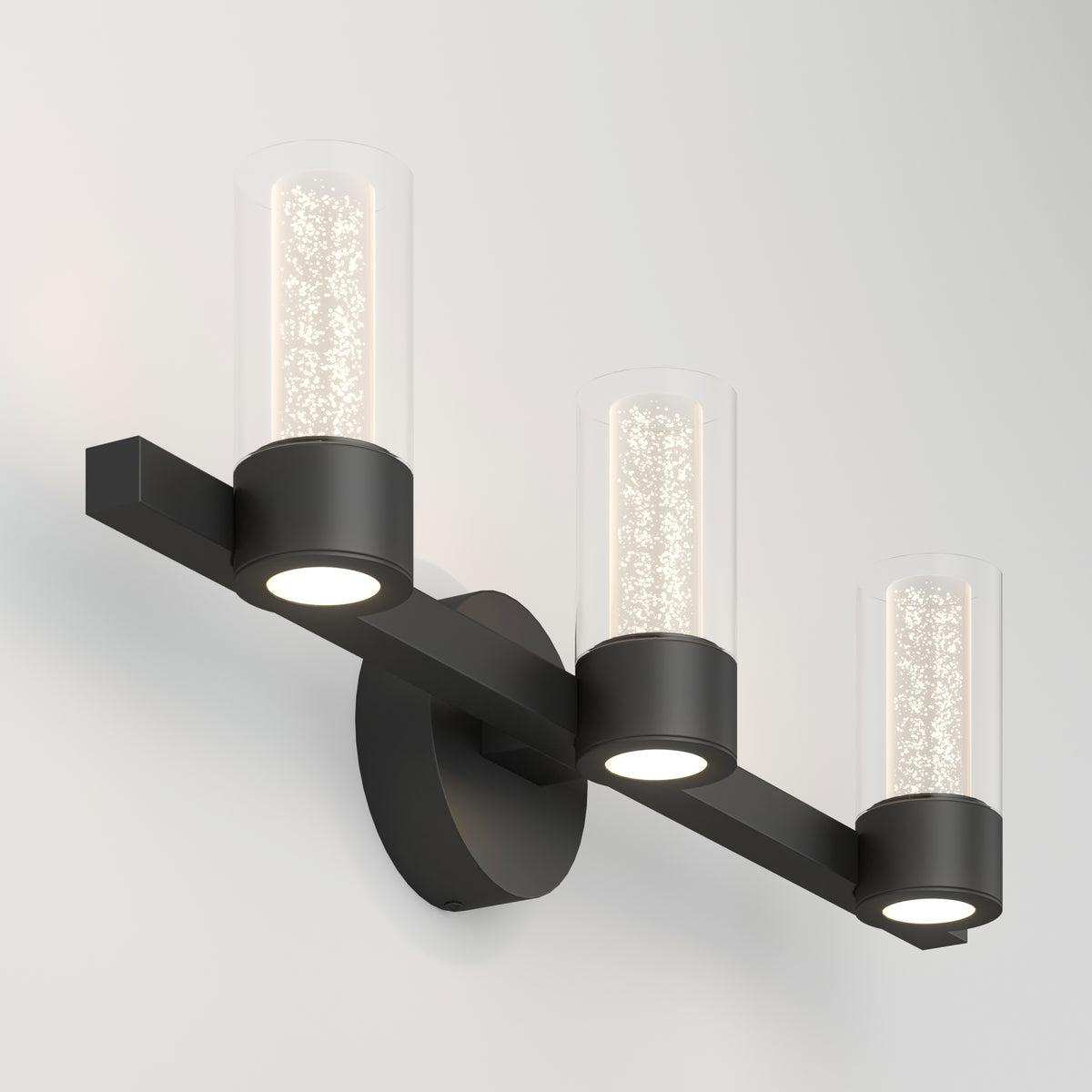 Novello 27-in (69 cm) 3-Light Modern LED Vanity Light for Bathroom